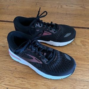 Brooks Addiction GTS 15